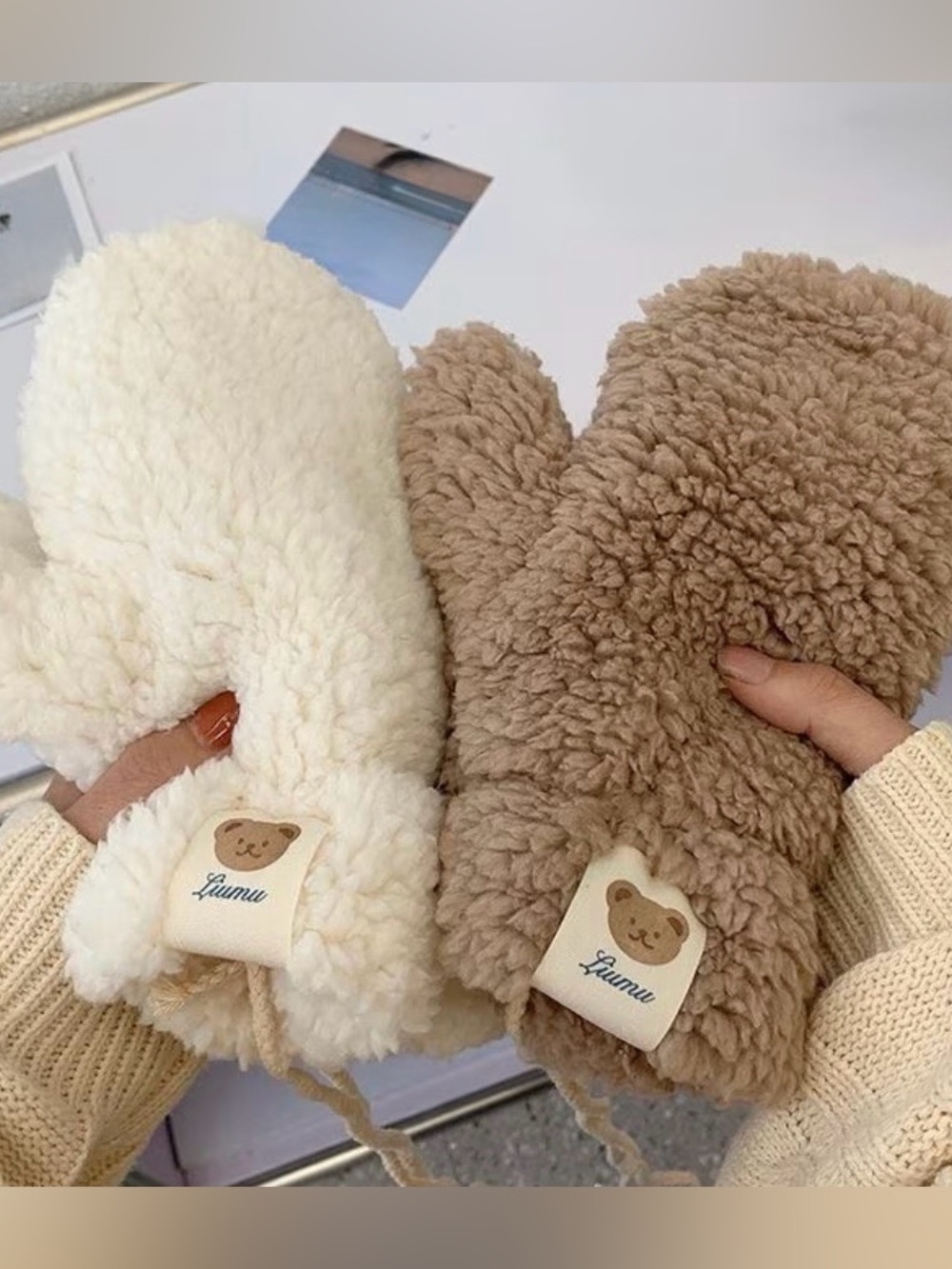 Kids Plush Mittens - Cream and Brown